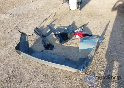 2022 Toyota Rav4 Hybrid Xle z USA, uszkodzony, nr VIN 2T3RWRFV9NW130651